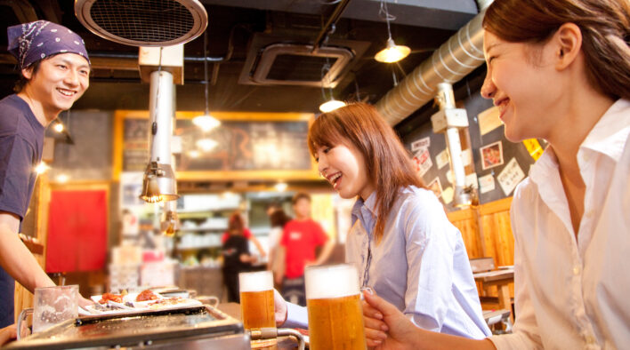 繁盛する飲食店