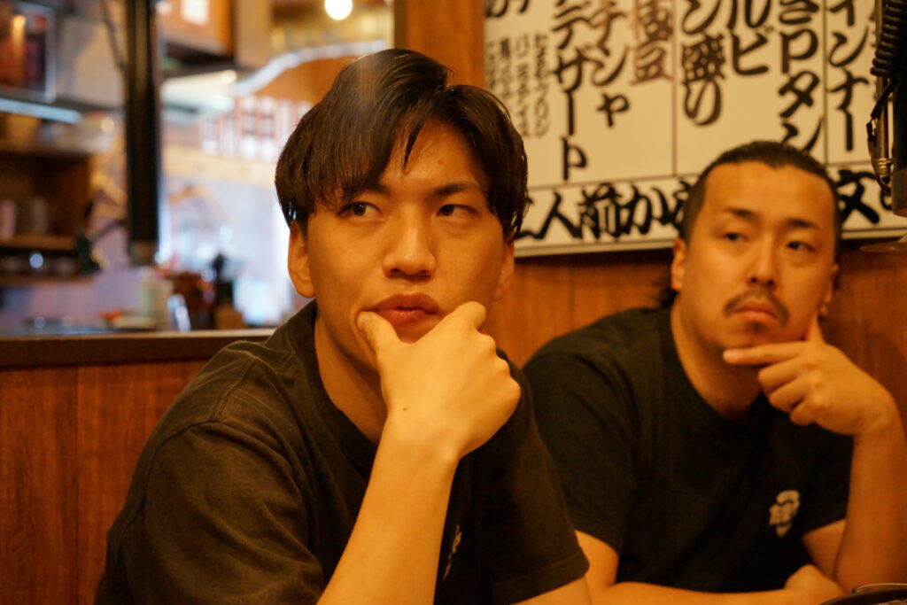 大衆焼肉 薬院のたまや　店長 紫牟田 純さん　若大将 麻生凌さん